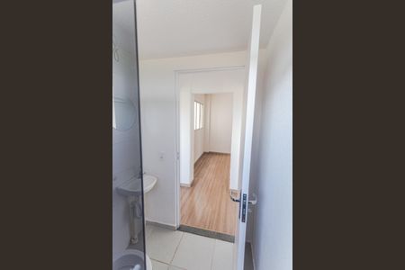 Apartamento para alugar com 47m², 2 quartos e sem vaga Apartamento para alugar com 47m², 2 quartos e sem vagaBanheiro Social