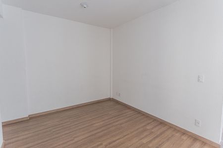 Apartamento para alugar com 47m², 2 quartos e sem vaga Apartamento para alugar com 47m², 2 quartos e sem vagaSala