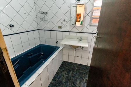 Casa para alugar com 120m², 2 quartos e 1 vagaBanheiro