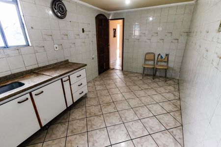 Casa para alugar com 120m², 2 quartos e 1 vagaCozinha