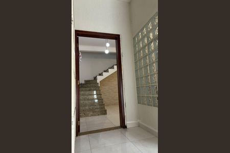Sala de casa para alugar com 3 quartos, 65m² em Cezar de Souza, Mogi das Cruzes