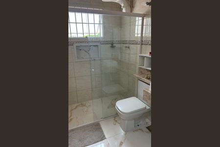Casa para alugar com 65m², 3 quartos e sem vagaBanheiro