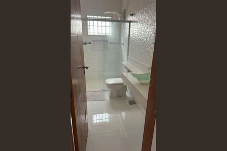 Casa para alugar com 65m², 3 quartos e sem vagaBanheiro