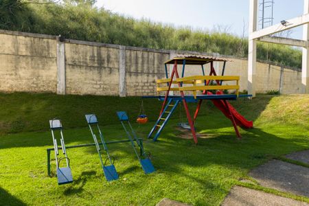 Apartamento para alugar com 45m², 2 quartos e 1 vaga Apartamento para alugar com 45m², 2 quartos e 1 vagaÁrea comum - Playground