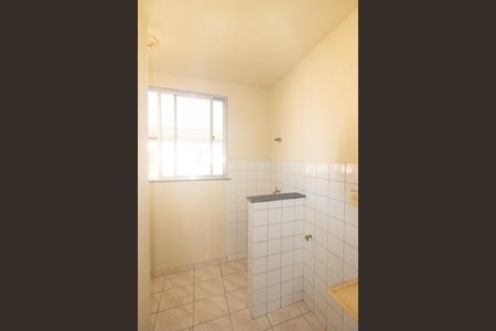 Apartamento para alugar com 45m², 2 quartos e 1 vaga Apartamento para alugar com 45m², 2 quartos e 1 vagaCozinha e Área de Serviço