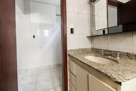 Banheiro Suíte  de casa à venda com 3 quartos, 190m² em Vila Matilde, São Paulo