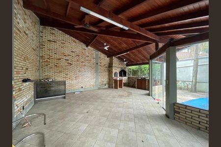 Casa para alugar com 174m², 3 quartos e sem vaga