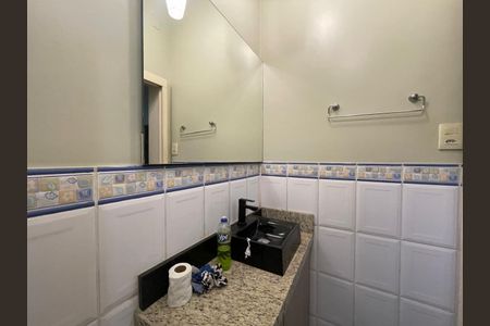 Casa para alugar com 174m², 3 quartos e sem vaga