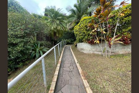 Casa para alugar com 174m², 3 quartos e sem vaga