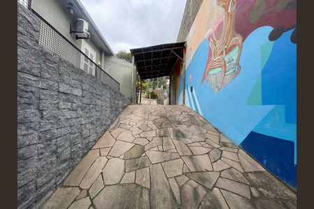 Casa para alugar com 174m², 3 quartos e sem vaga