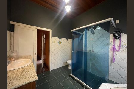 Casa para alugar com 174m², 3 quartos e sem vaga