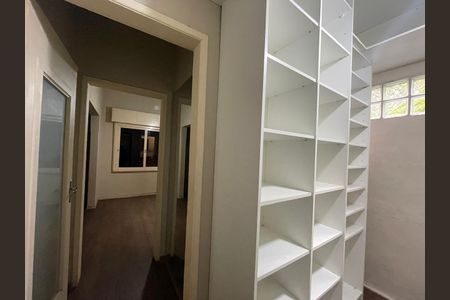 Casa para alugar com 174m², 3 quartos e sem vaga