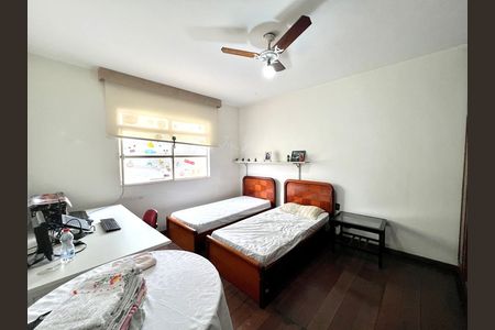 Casa à venda com 791m², 5 quartos e 5 vagas