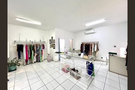 Casa à venda com 791m², 5 quartos e 5 vagas