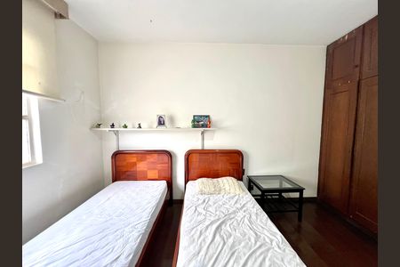Casa à venda com 791m², 5 quartos e 5 vagas