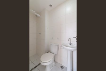 Apartamento para alugar com 32m², 2 quartos e sem vaga Apartamento para alugar com 32m², 2 quartos e sem vagaBanheiro