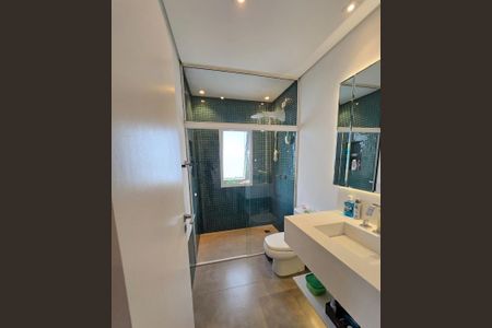 Casa para alugar com 245m², 4 quartos e sem vaga Casa para alugar com 245m², 4 quartos e sem vagaBanheiro
