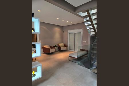 Sala de casa para alugar com 4 quartos, 245m² em City Bussocaba, Osasco