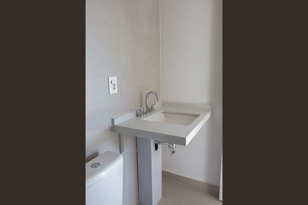 Apartamento à venda com 73m², 3 quartos e 1 vaga Apartamento à venda com 73m², 3 quartos e 1 vagaBanheiro