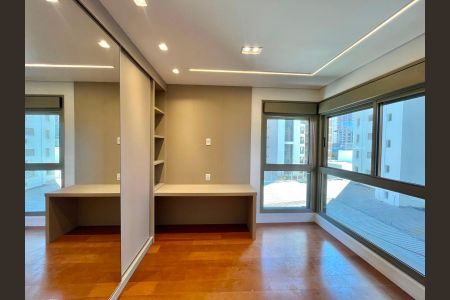 Apartamento para alugar com 156m², 3 quartos e 3 vagas Apartamento para alugar com 156m², 3 quartos e 3 vagasSuíte