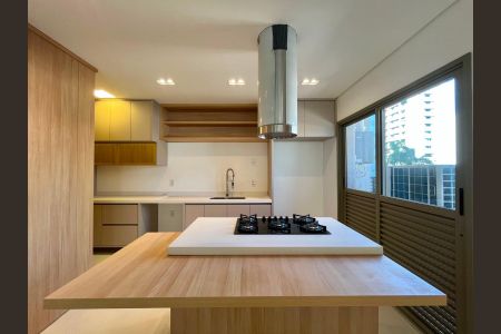 Cozinha de apartamento para alugar com 3 quartos, 156m² em Cambuí, Campinas