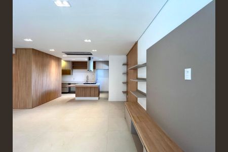 Sala de apartamento para alugar com 3 quartos, 156m² em Cambuí, Campinas