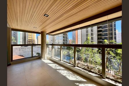 Apartamento para alugar com 156m², 3 quartos e 3 vagas Apartamento para alugar com 156m², 3 quartos e 3 vagasVaranda gourmet