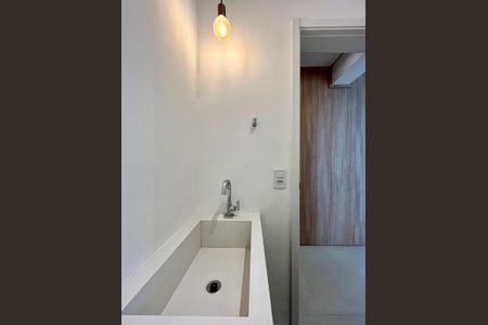 Apartamento para alugar com 156m², 3 quartos e 3 vagas Apartamento para alugar com 156m², 3 quartos e 3 vagasLavabo