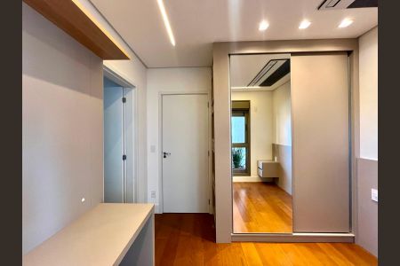 Apartamento para alugar com 156m², 3 quartos e 3 vagas Apartamento para alugar com 156m², 3 quartos e 3 vagasQuarto 2
