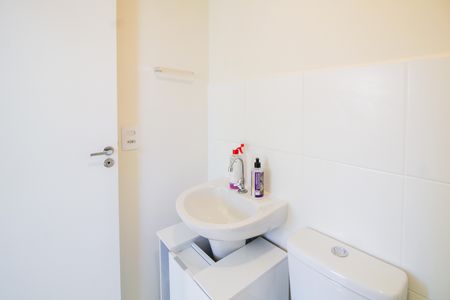 Apartamento para alugar com 37m², 2 quartos e sem vaga Apartamento para alugar com 37m², 2 quartos e sem vagaBanheiro