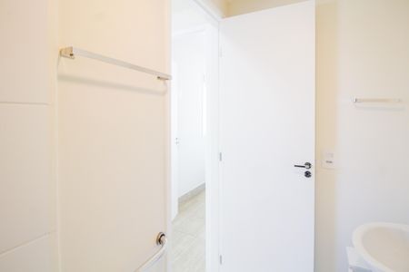 Apartamento para alugar com 37m², 2 quartos e sem vaga Apartamento para alugar com 37m², 2 quartos e sem vagaBanheiro