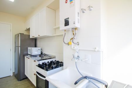 Apartamento para alugar com 37m², 2 quartos e sem vaga Apartamento para alugar com 37m², 2 quartos e sem vagaCozinha e Área de Serviço