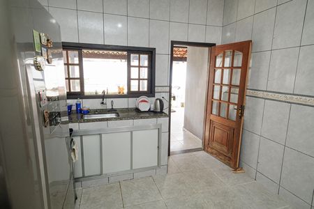 Casa para alugar com 299m², 3 quartos e 5 vagas Casa para alugar com 299m², 3 quartos e 5 vagasCozinha