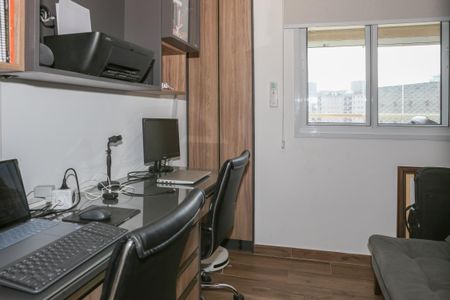 Apartamento à venda com 76m², 3 quartos e 2 vagas Apartamento à venda com 76m², 3 quartos e 2 vagasQuarto 3