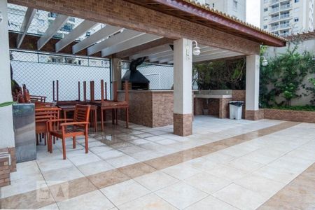 Apartamento à venda com 76m², 3 quartos e 2 vagas Apartamento à venda com 76m², 3 quartos e 2 vagasÁrea comum - Churrasqueira