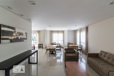 Apartamento à venda com 76m², 3 quartos e 2 vagas Apartamento à venda com 76m², 3 quartos e 2 vagasÁrea comum - Salão de festas