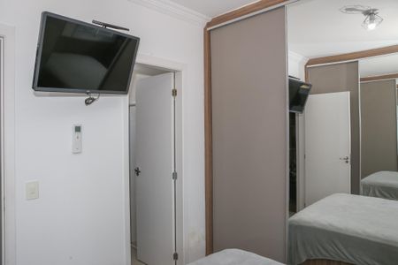 Apartamento à venda com 76m², 3 quartos e 2 vagas Apartamento à venda com 76m², 3 quartos e 2 vagasSuíte