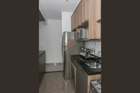 Apartamento à venda com 76m², 3 quartos e 2 vagas Apartamento à venda com 76m², 3 quartos e 2 vagasCozinha e Área de Serviço