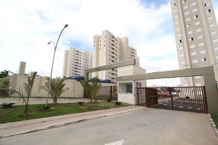 Fachada de apartamento para alugar com 2 quartos, 45m² em Morada da Colina, Uberlândia