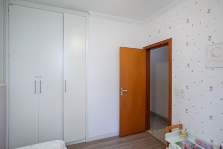 Apartamento à venda com 191m², 4 quartos e 2 vagasQuarto 3