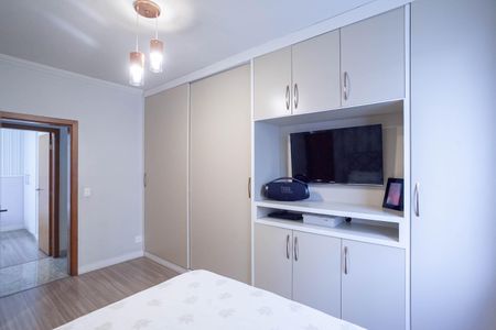 Apartamento à venda com 191m², 4 quartos e 2 vagasSuíte 