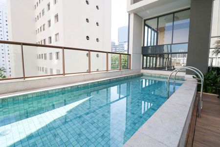 Studio à venda com 25m², 1 quarto e sem vaga Studio à venda com 25m², 1 quarto e sem vagaÁrea comum - Piscina