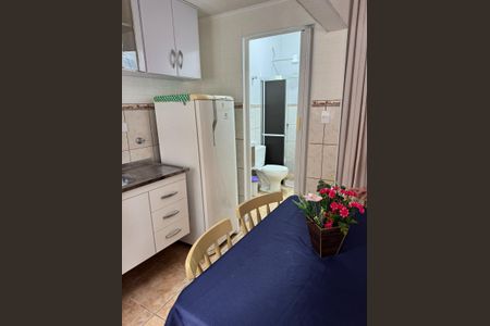 Cozinha de apartamento para alugar com 1 quarto, 40m² em Canto do Forte, Praia Grande