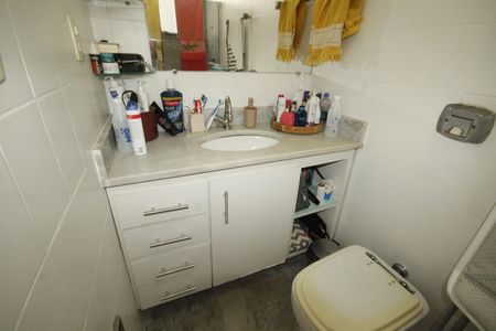Apartamento à venda com 179m², 2 quartos e 1 vagabanheiro 2
