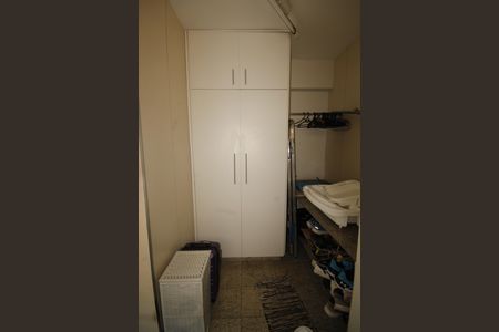 Apartamento à venda com 179m², 2 quartos e 1 vagaÁrea de Serviço