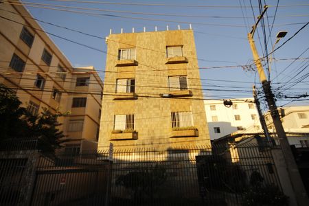 Apartamento à venda com 179m², 2 quartos e 1 vagafachada