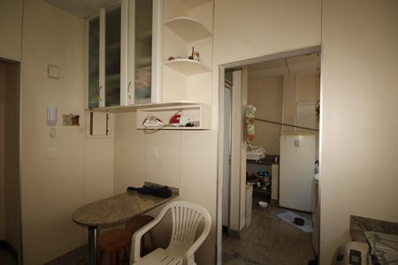 Apartamento à venda com 179m², 2 quartos e 1 vagaCozinha