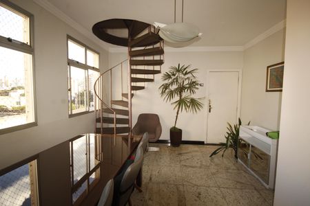 Apartamento à venda com 179m², 2 quartos e 1 vagasala