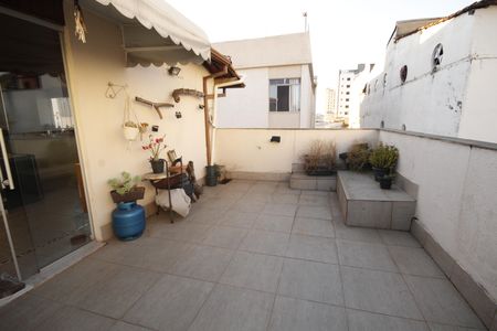 Apartamento à venda com 179m², 2 quartos e 1 vagaterraço