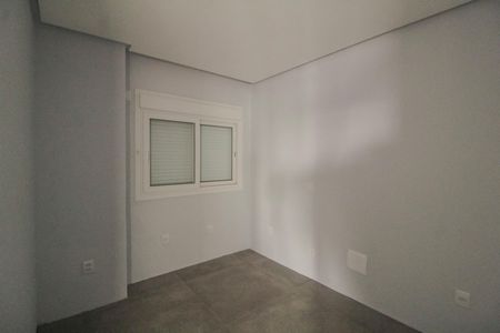 Casa de condomínio à venda com 286m², 4 quartos e 4 vagas Casa de condomínio à venda com 286m², 4 quartos e 4 vagasQuarto